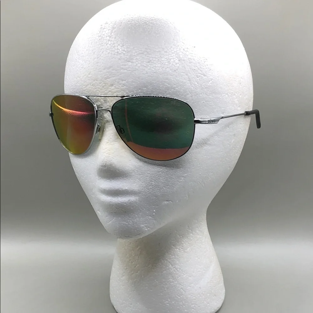 Revo Windspeed RE3087 Silver Frame Sunglasses 61-14-135 SCRATCH READ UNISEX